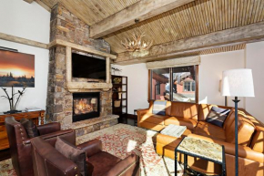 The Ritz-Carlton Club, 3 Bedroom Penthouse 4302, Ski-in & Ski-out Resort in Aspen Highlands